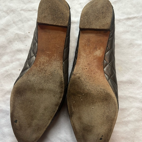 Manolo Blahnik graphite leather quilted flats size 36.5 - Picture 4 of 10